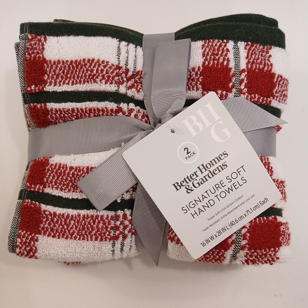 Better homes than gardens , signature soft hand towels red green plaid 16"x 28"